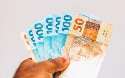 Governo vai notificar 650 mil brasileiros para devolução do auxílio emergencial